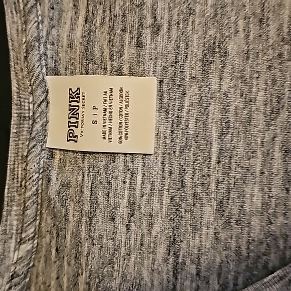 VS Pink sequin tee - Picture 4 of 4